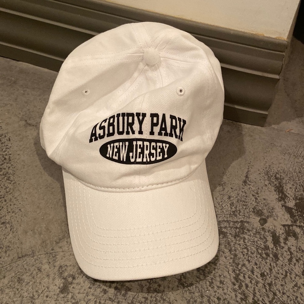 White baseball cap
